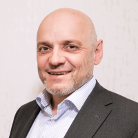 Professor Jonathon Moore - Cathedral Eye Clinic Team Member